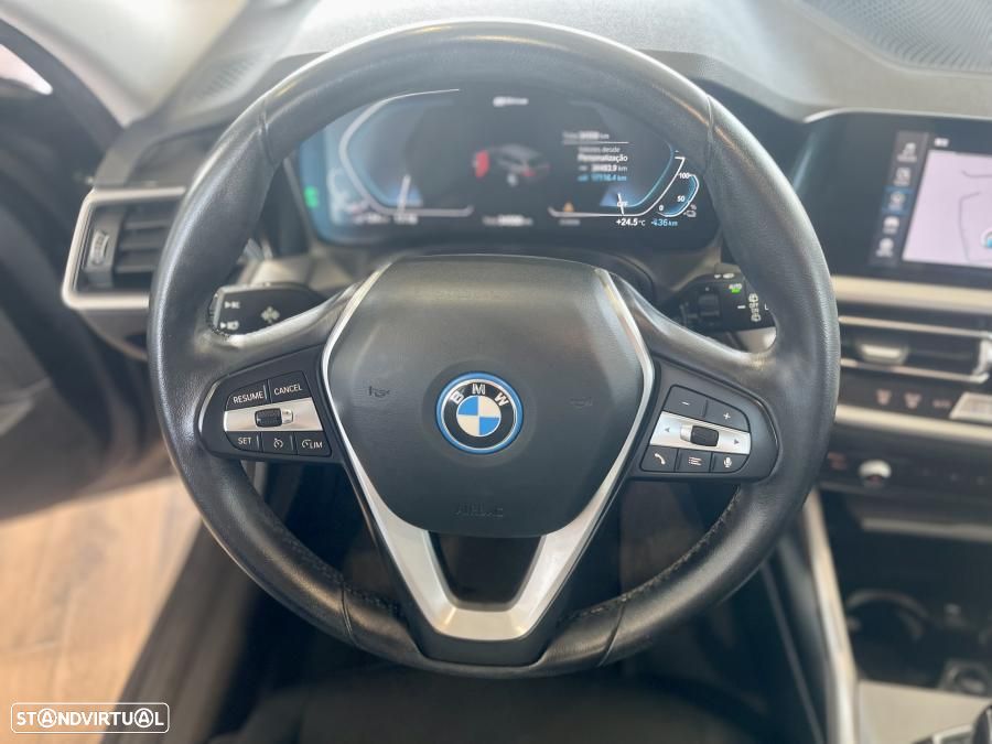 BMW 320 e Corporate Edition Auto - 13