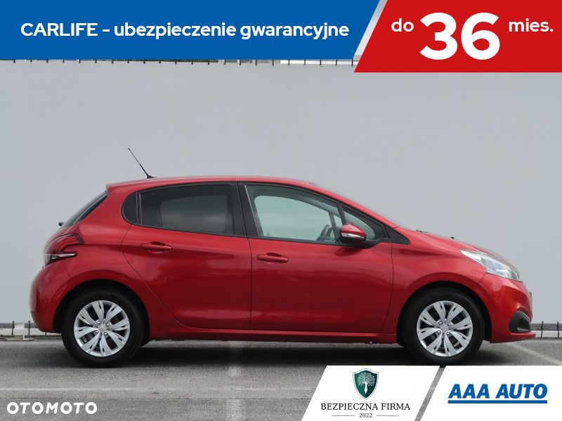 Peugeot 208 - 7