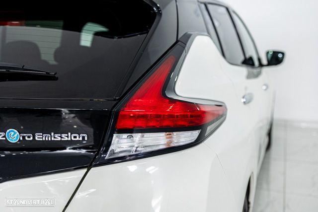 Nissan Leaf N-Connecta Full Led - 12