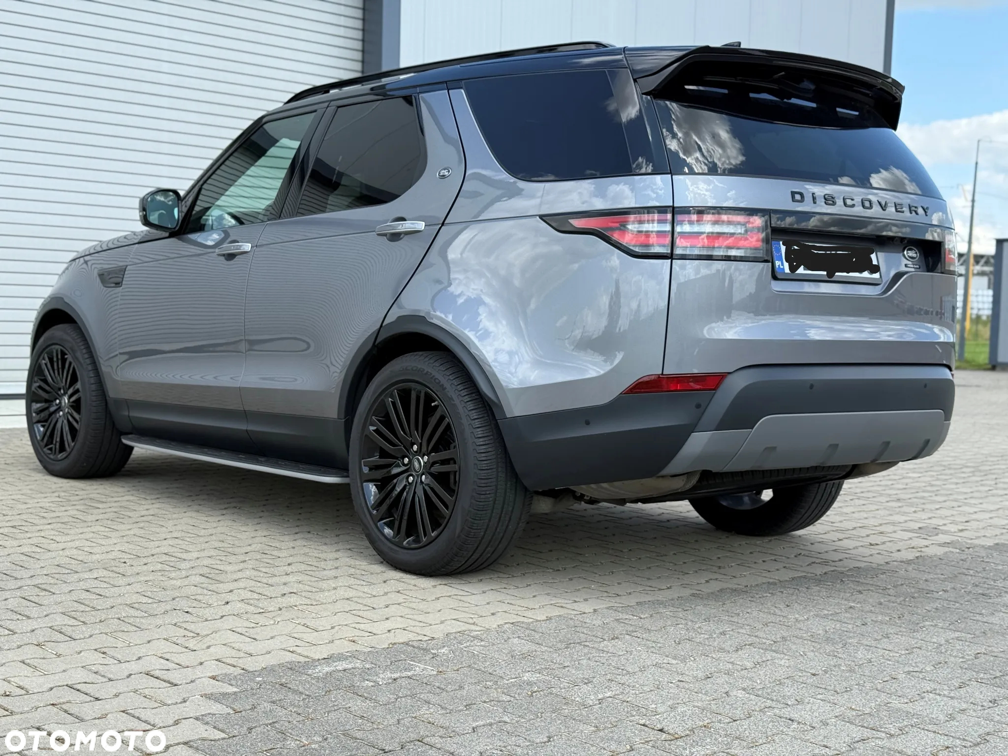 Land Rover Discovery V 3.0 SDV6 HSE Luxury - 3