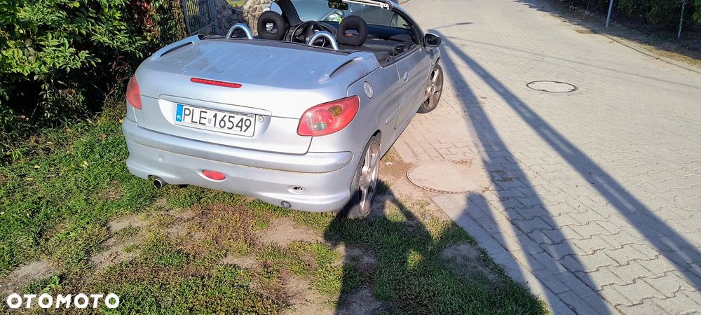 Peugeot 206 2005 photo 4
