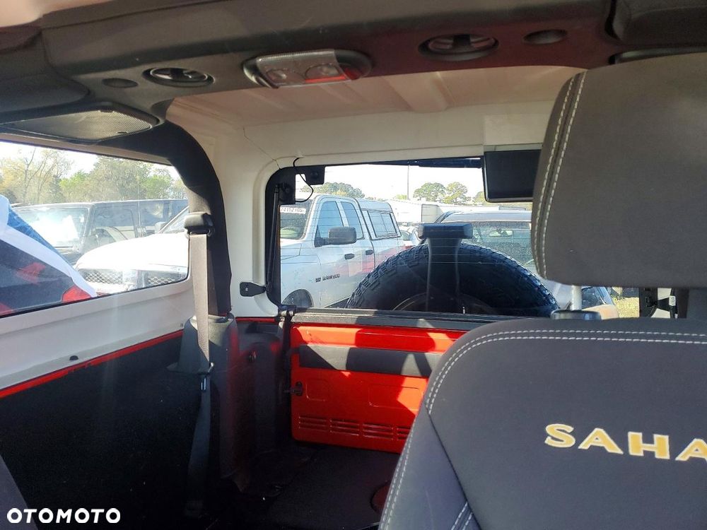 Jeep Wrangler 3.6 Sahara - 12