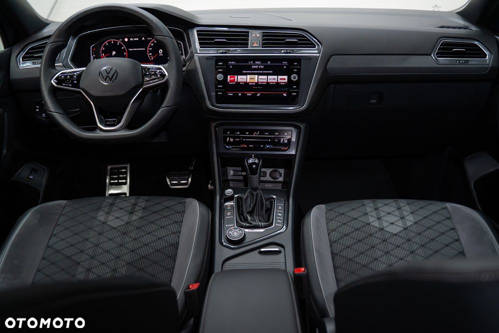 Volkswagen Tiguan Allspace 2.0 TSI 4Mot R-Line DSG - 32