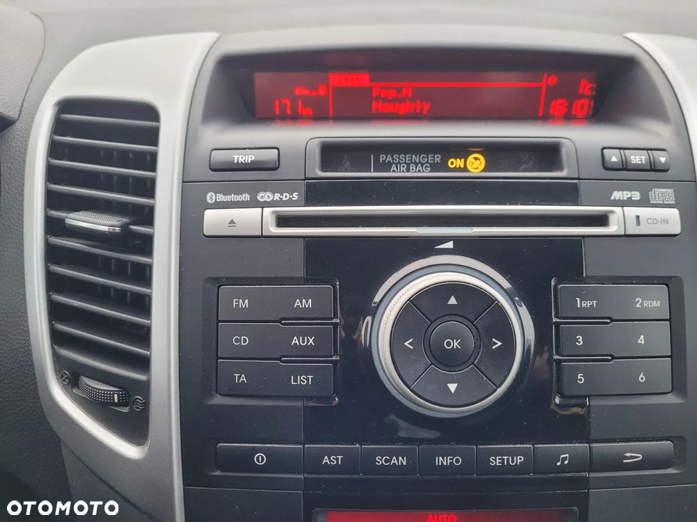 Kia Venga 1.6 CVVT Spirit - 34