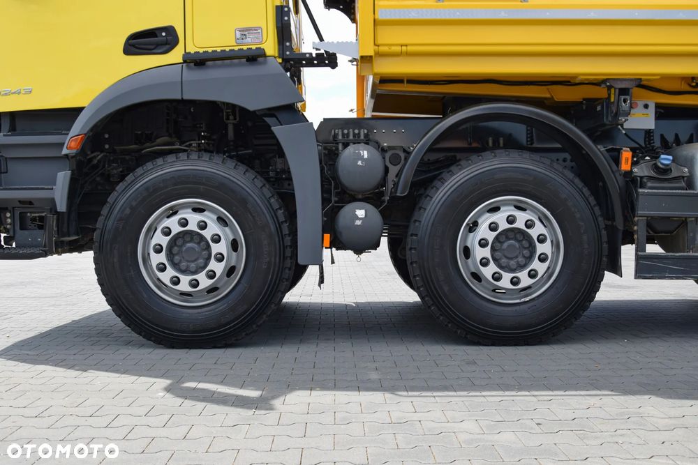 Mercedes-Benz AROCS 3243 / 8x4 / EURO 6 / WYWROTKA / MELLER KIPPER / HYDROBURTA / AUTOMAT / NOWE OPONY / NISKI PRZEBIEG / SERWISOWANY / SPROWADZONY - 14