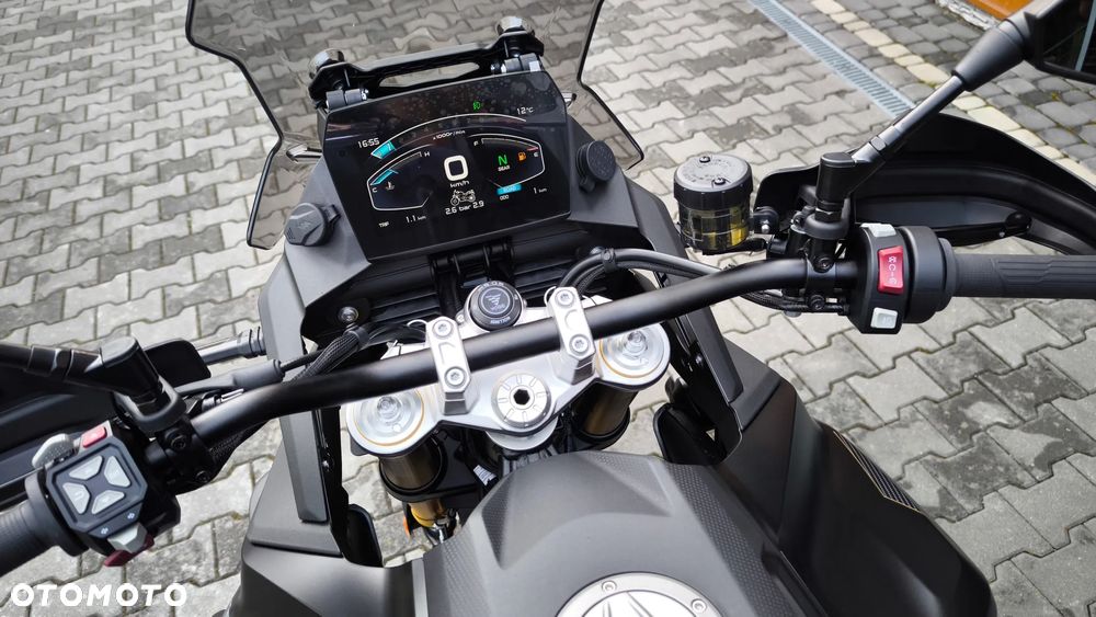 VOGE 900DSX - 5