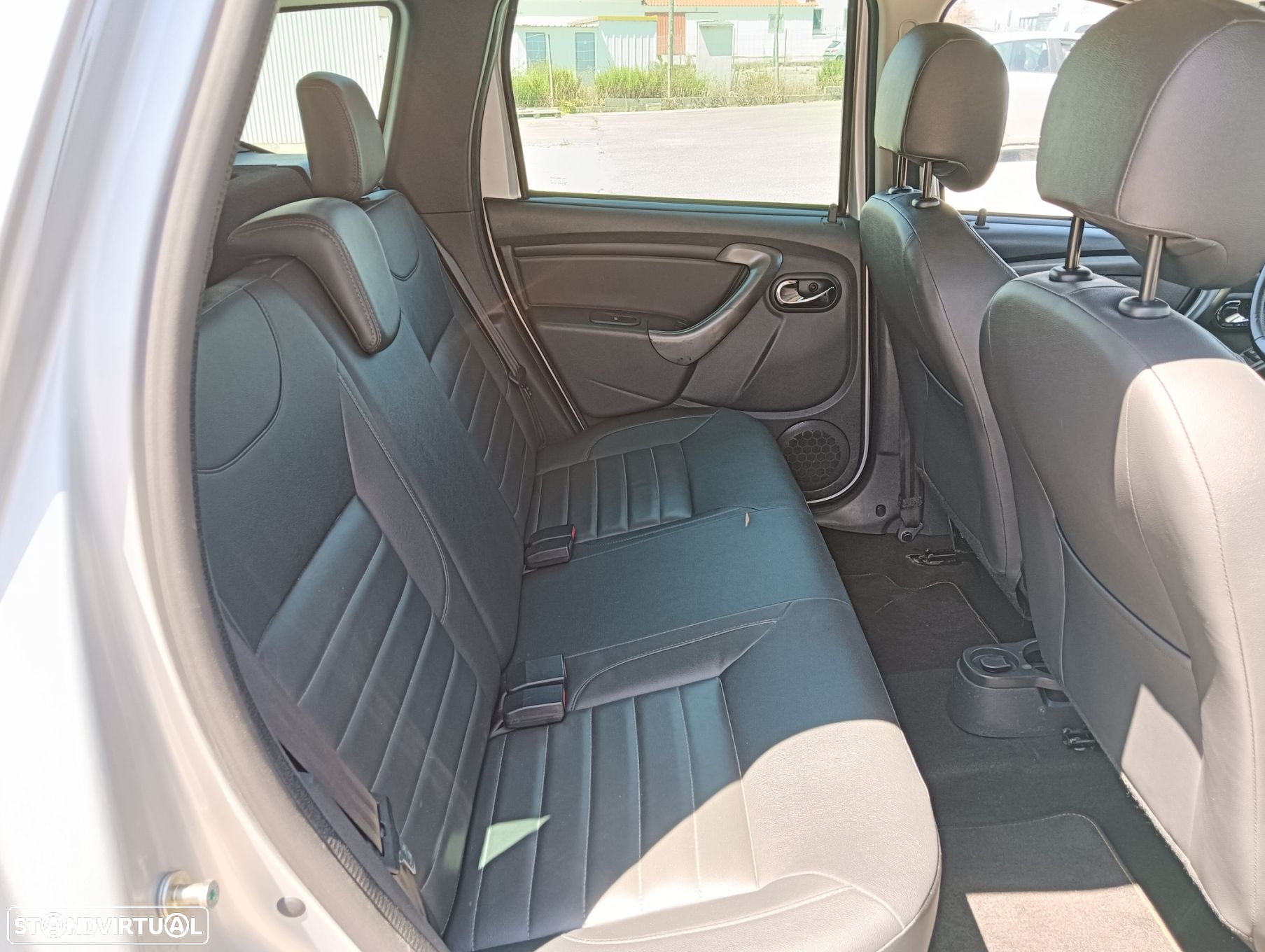 Dacia Duster 1.5 dCi Prestige - 17