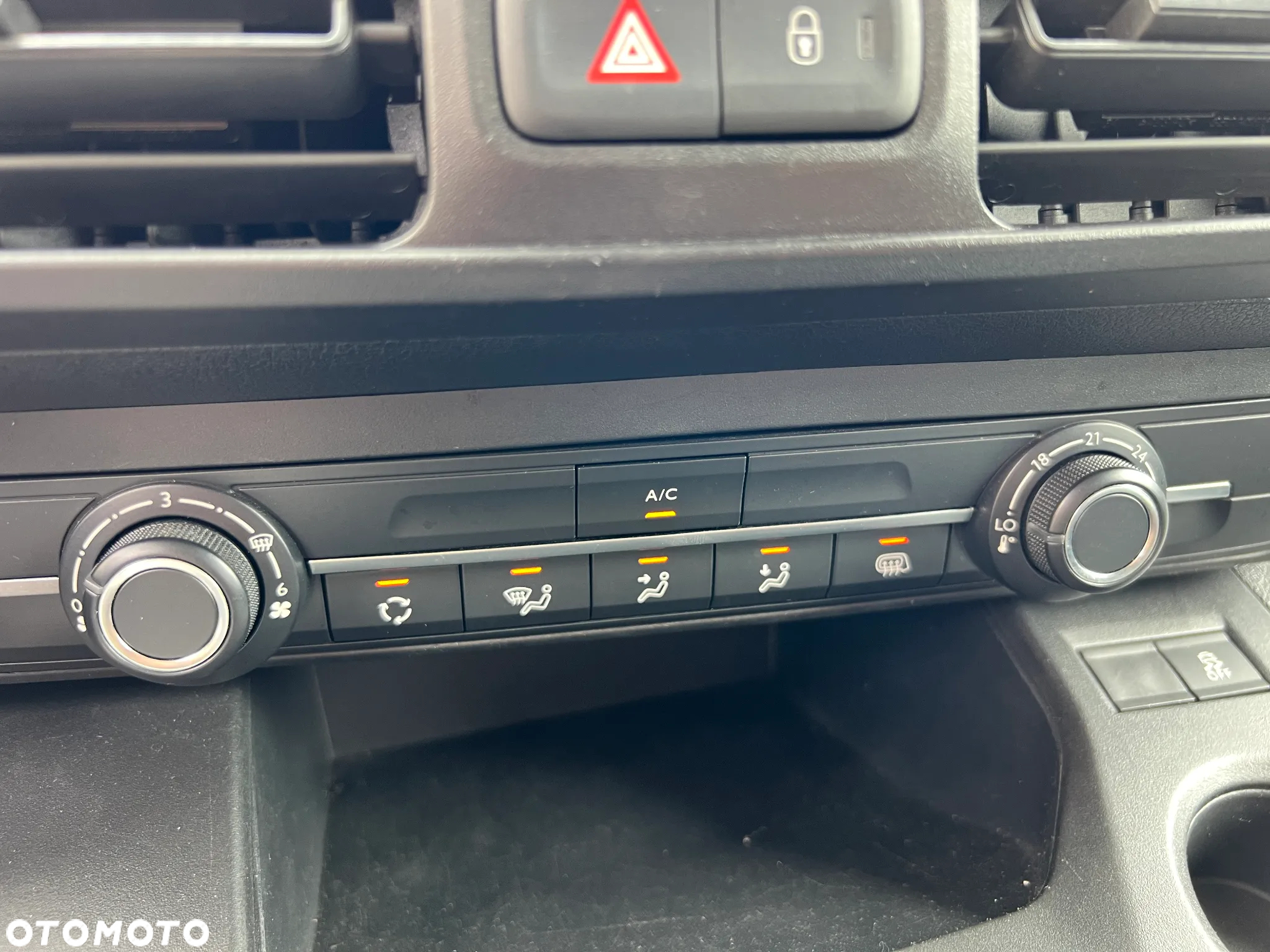 Opel Combo XL MAXI 1.6 CDTI 100KM - 16