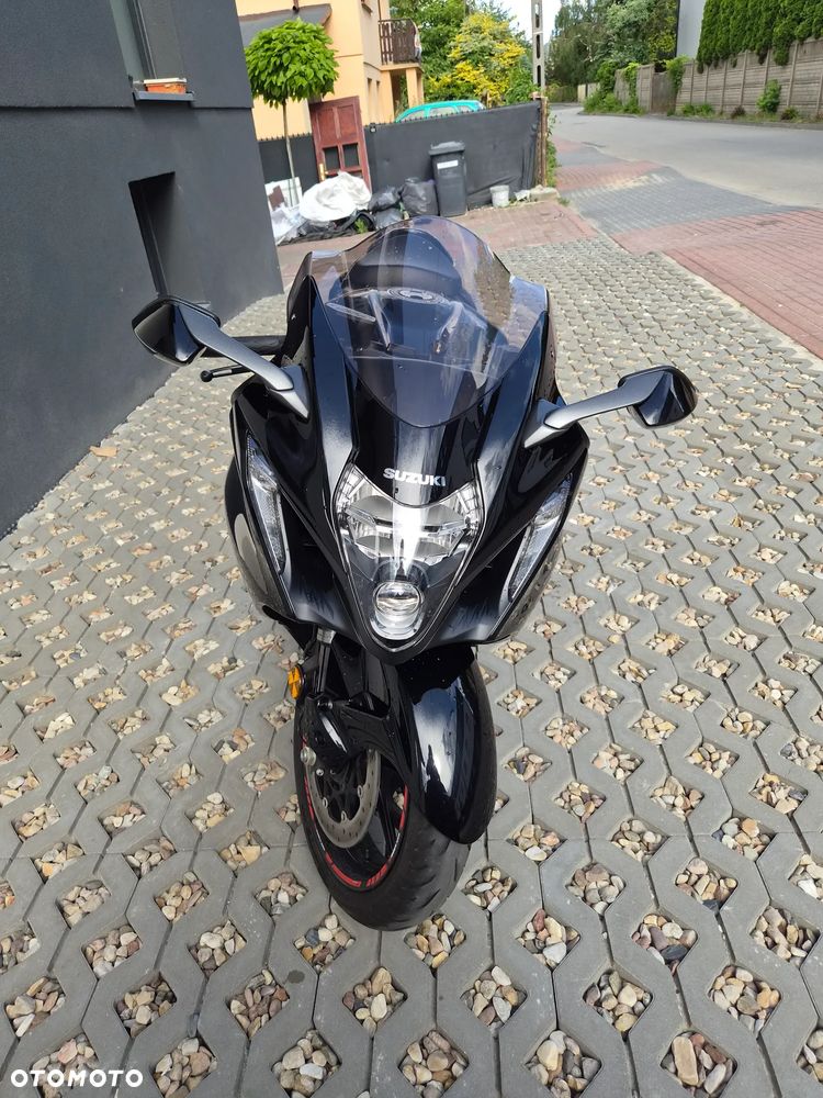 Suzuki Hayabusa - 3