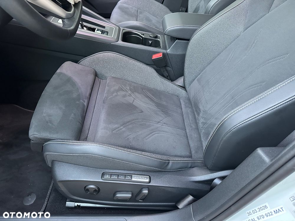 Volkswagen Golf - 36