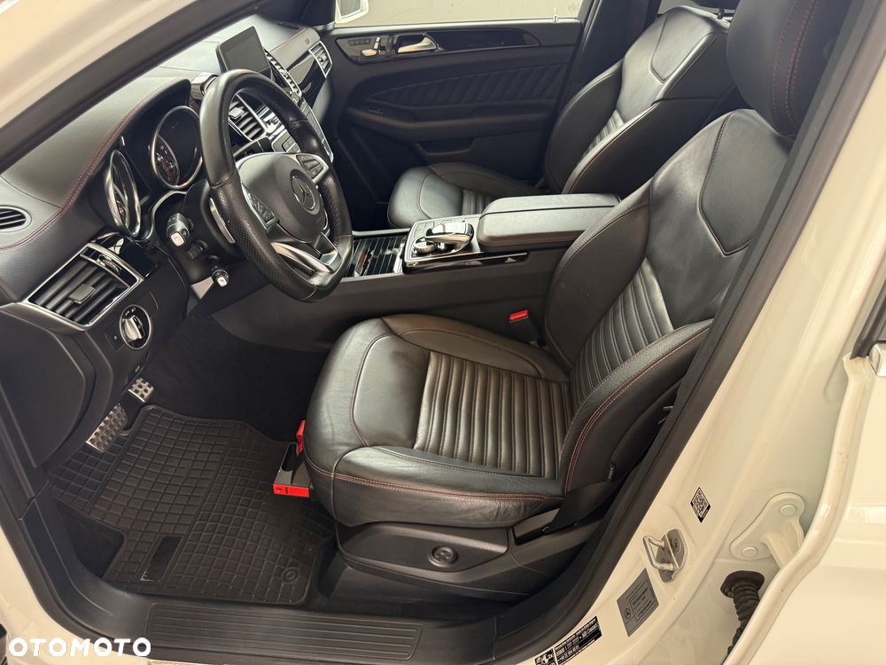 Mercedes-Benz GLE 350 d 4Matic 9G-TRONIC AMG Line - 22