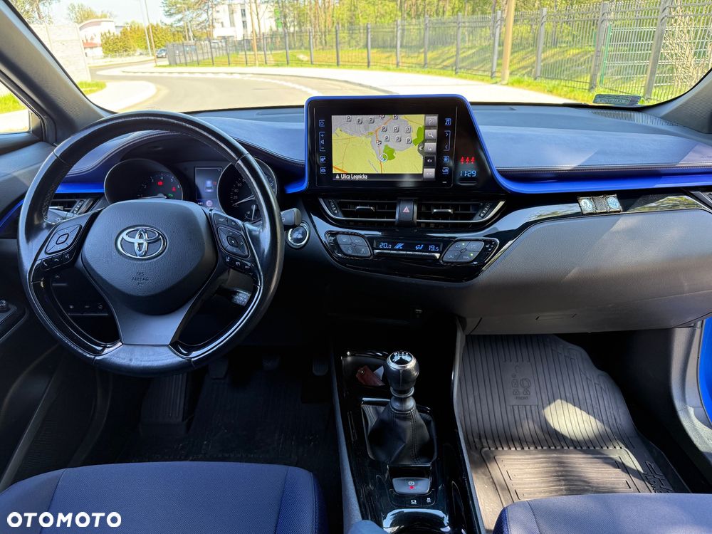 Toyota C-HR 1.2 T Prestige - 10
