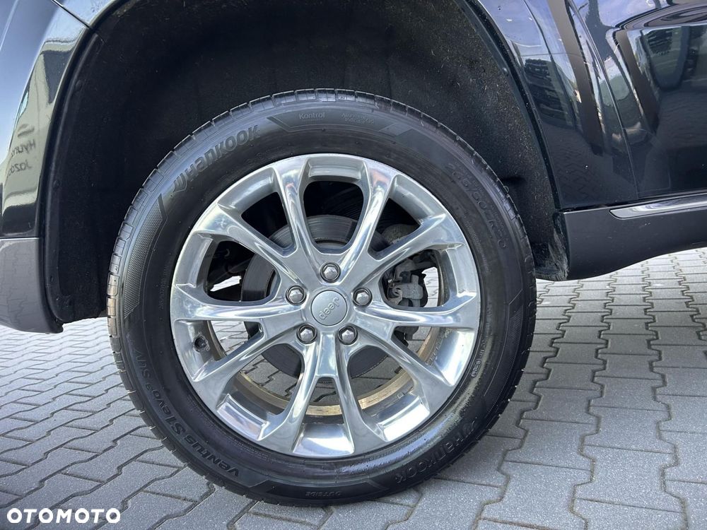 Jeep Grand Cherokee - 14