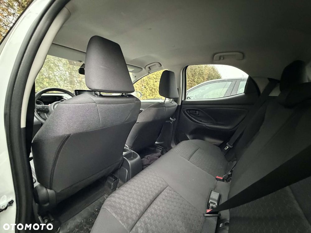 Toyota Yaris 1.5 Active - 13