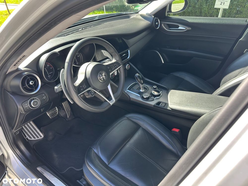 Alfa Romeo Giulia 2.0 Turbo Veloce TI Q4 - 9