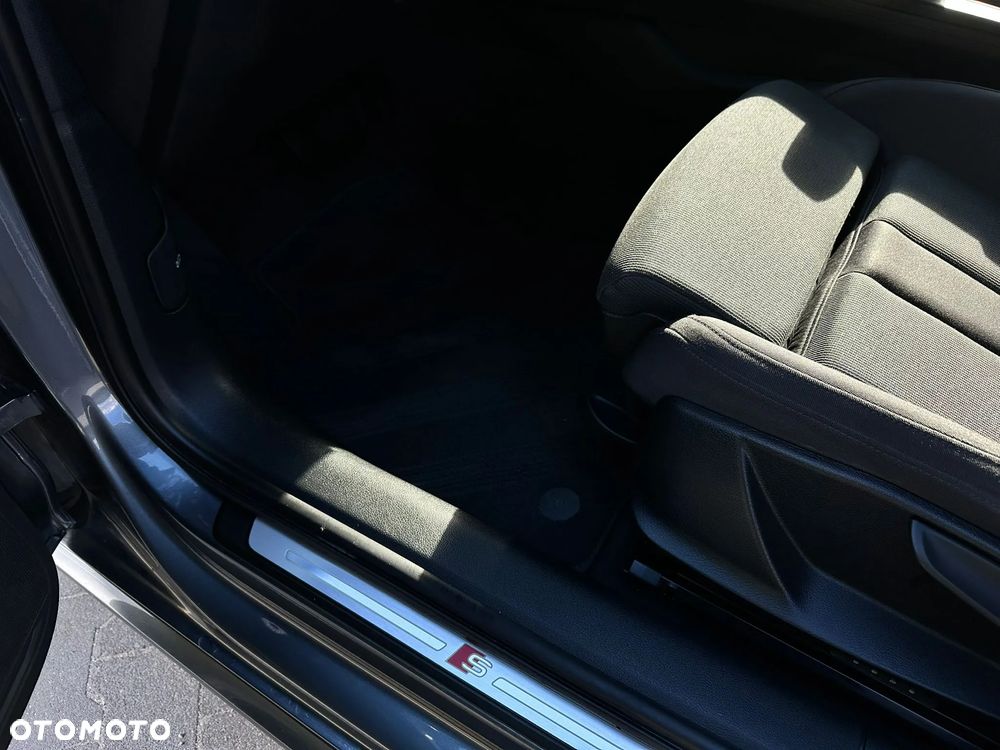 Audi A4 - 14