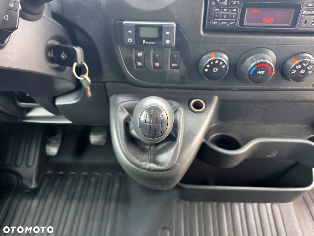 Renault MASTER 2,3 DCI 145 KONNA DOKA BRYGADÓWKA 7 OSOBOWA 3,3 M SKRZYNIA KLIMA WEBASTO 203T/KM PRZEBIEGU GWARANCJA BLIŻNIAKI DO 3,5T - 26