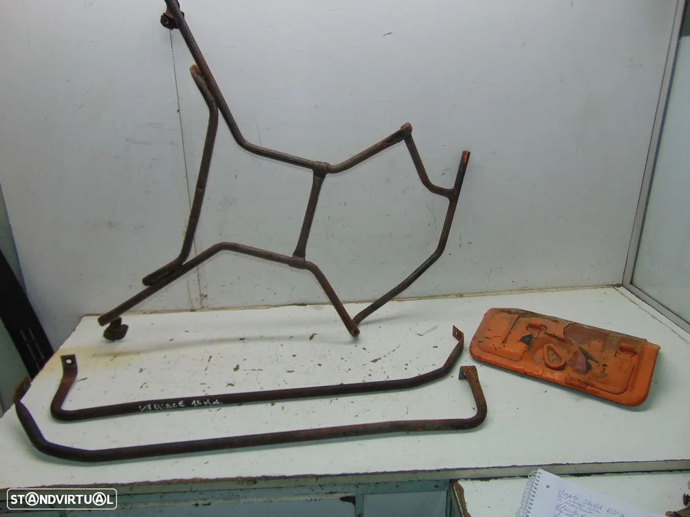 Toyota Hiace LH20 suporte pneu/Tampa - 7