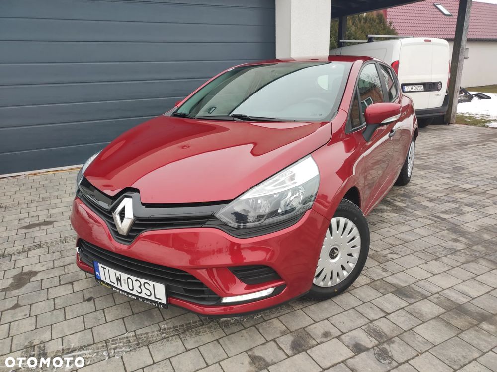 Renault Clio - 15
