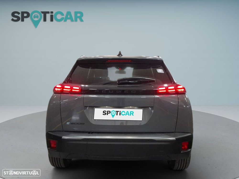 Peugeot e-2008 54 kWh Allure - 7