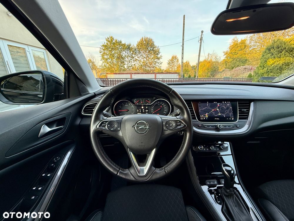 Opel Grandland X 1.2 T Elite S&S - 32