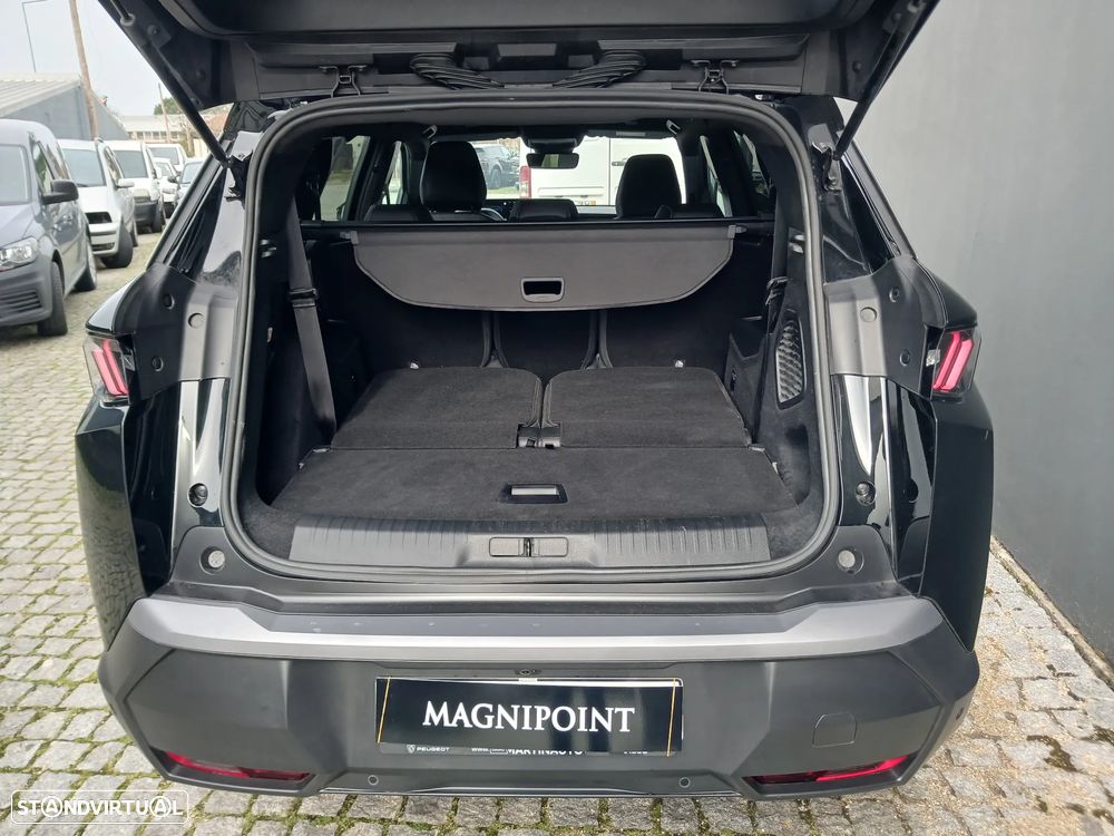 Peugeot E-5008 73 kWh Allure - 13