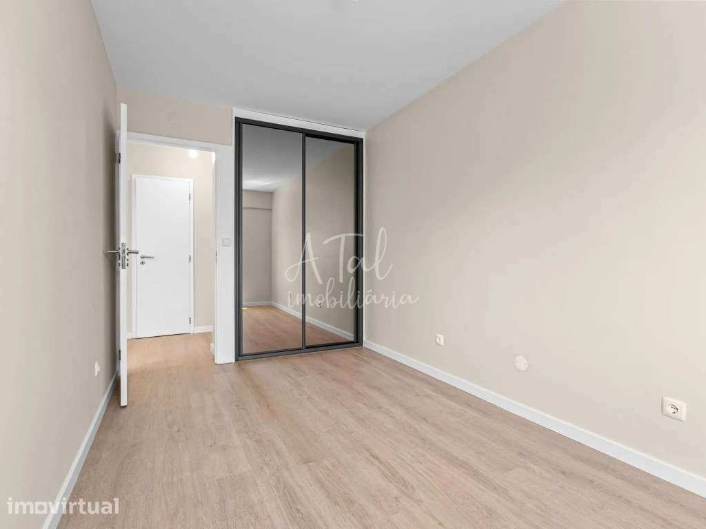 Apartamento T3 totalmente remodelado - Grande imagem: 5/18