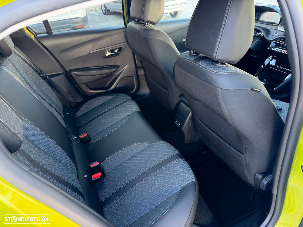 Peugeot e-208 50 kWh Allure - 25