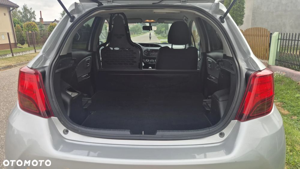 Toyota Yaris 1.4 D-4D Active - 24