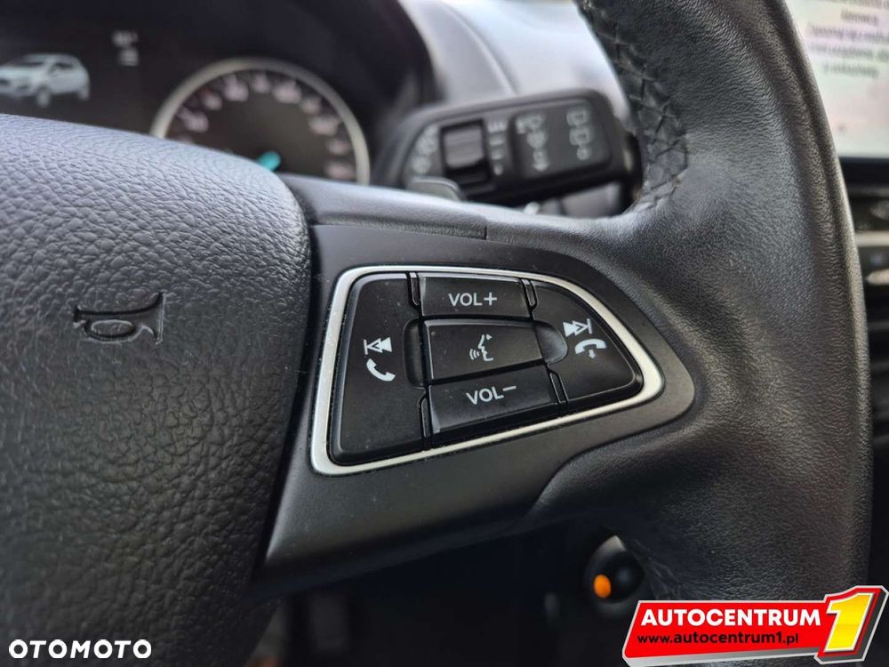 Ford EcoSport - 32