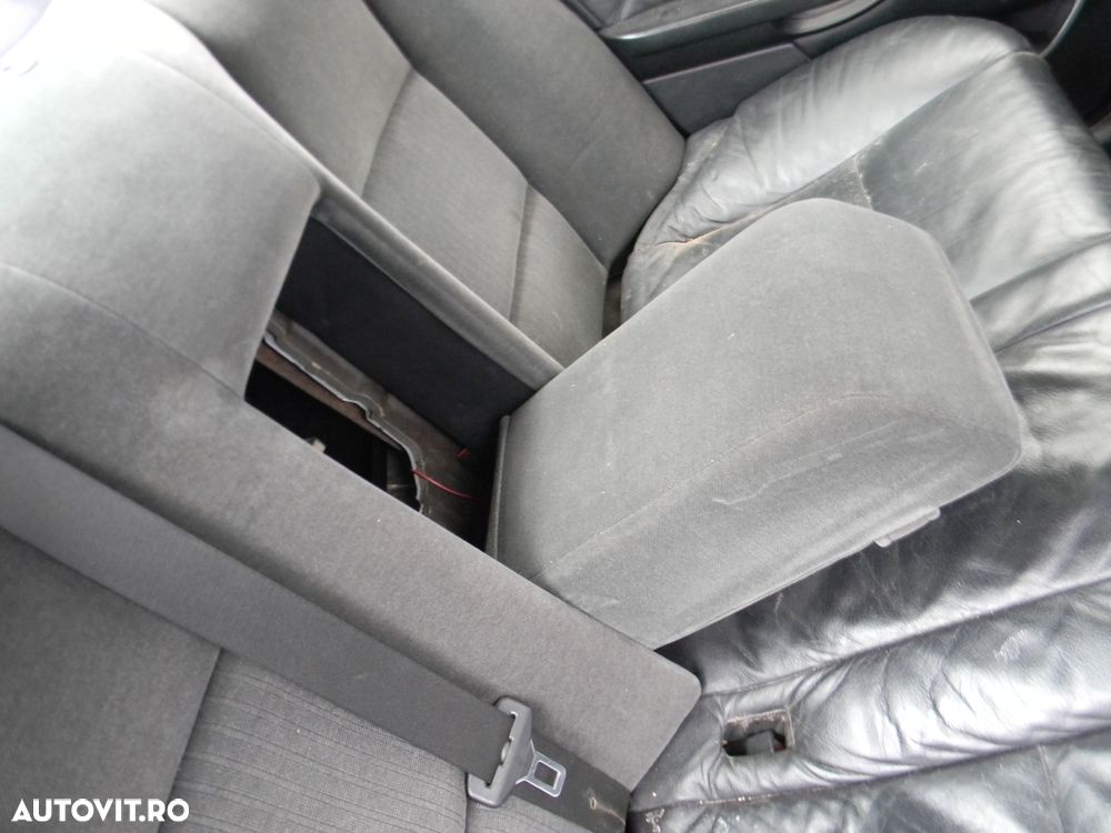 Dezmembrari  BMW 5 (E39)  1995  > 2004 528 i Benzina - 31