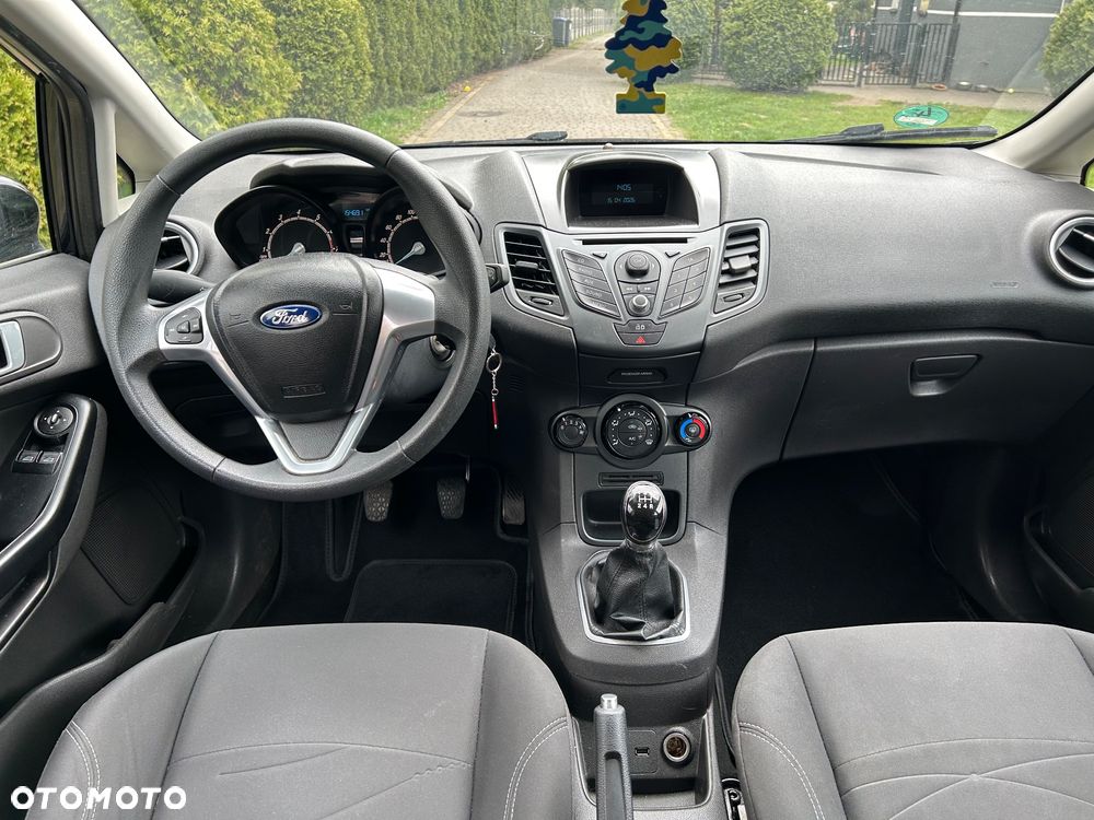 Ford Fiesta 1.25 Champions Edition - 12