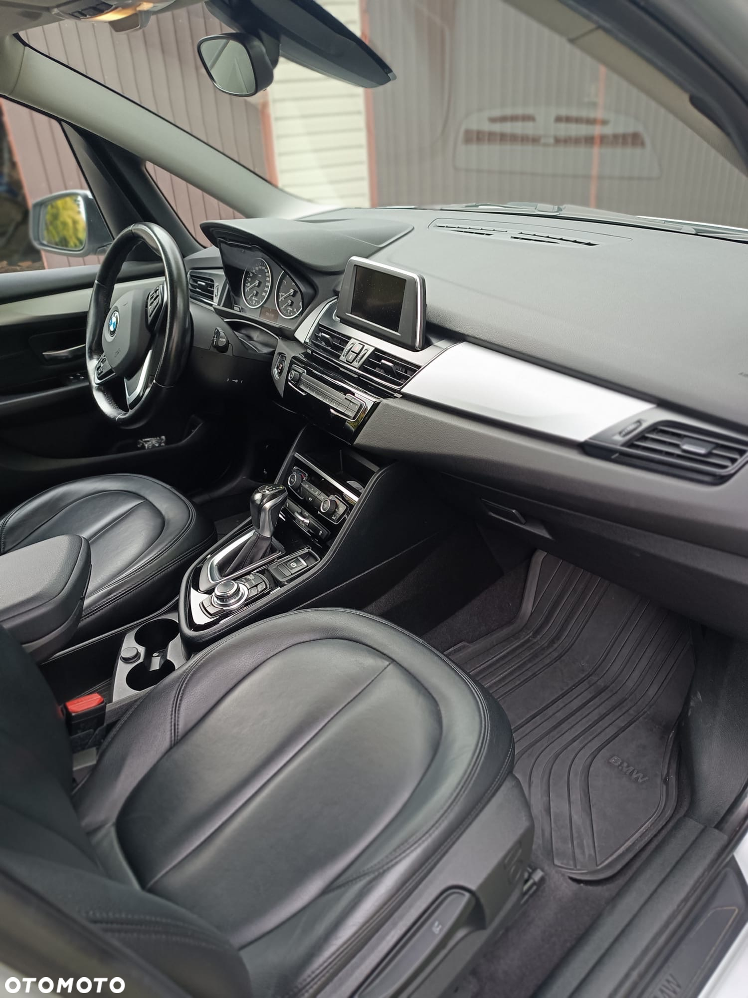 BMW Seria 2 218d Gran Tourer - 9