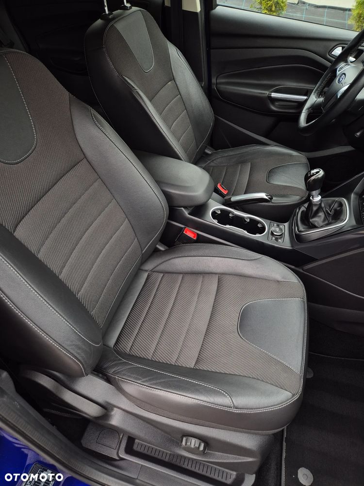 Ford Kuga 2.0 TDCi 4x4 Individual - 10