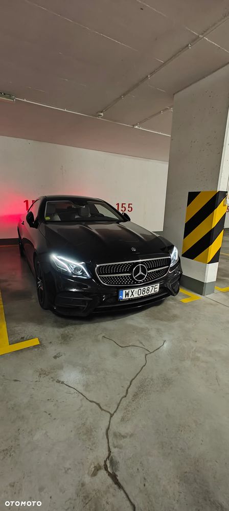 Mercedes-Benz Klasa E 220 d 4-Matic 9G-TRONIC - 8