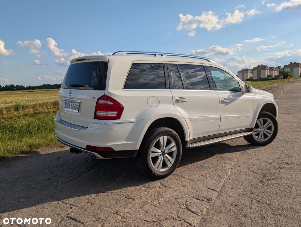 Mercedes-Benz GL - 1
