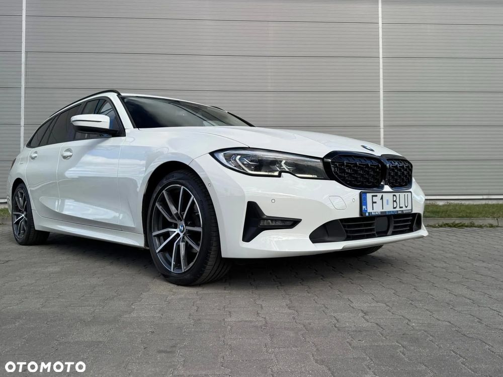 BMW Seria 3 - 12