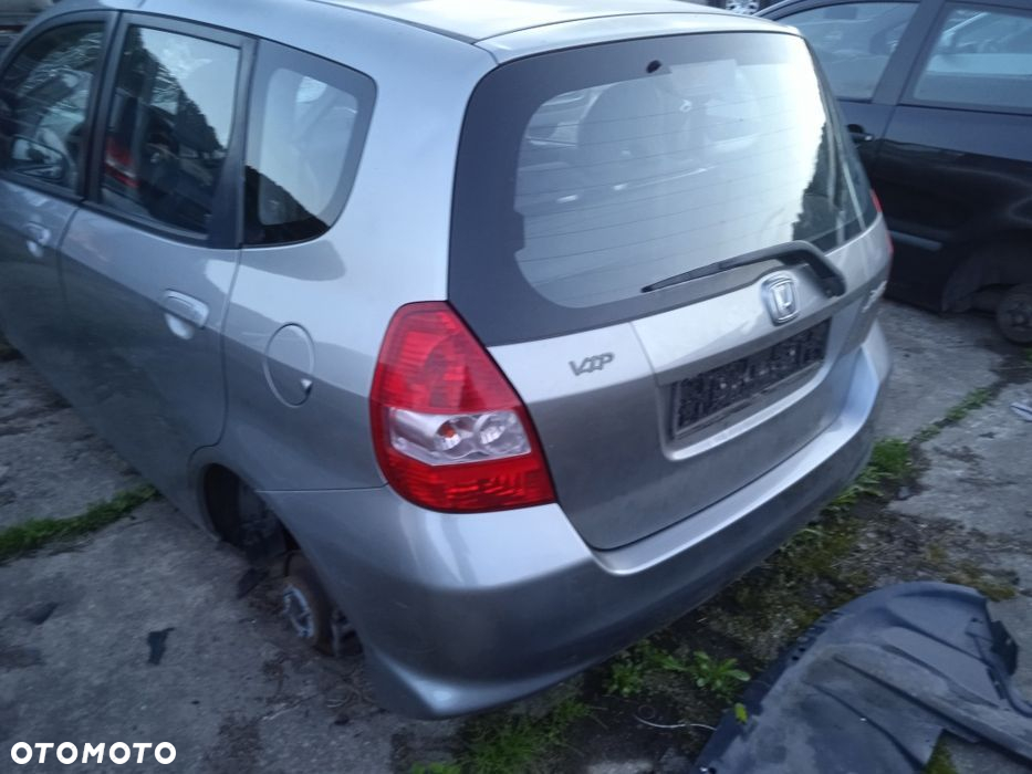 Na części Honda Jazz II L13A1 Silnik Skrzynia Maska Zderzak Drzwi Klapa Szyba - 2