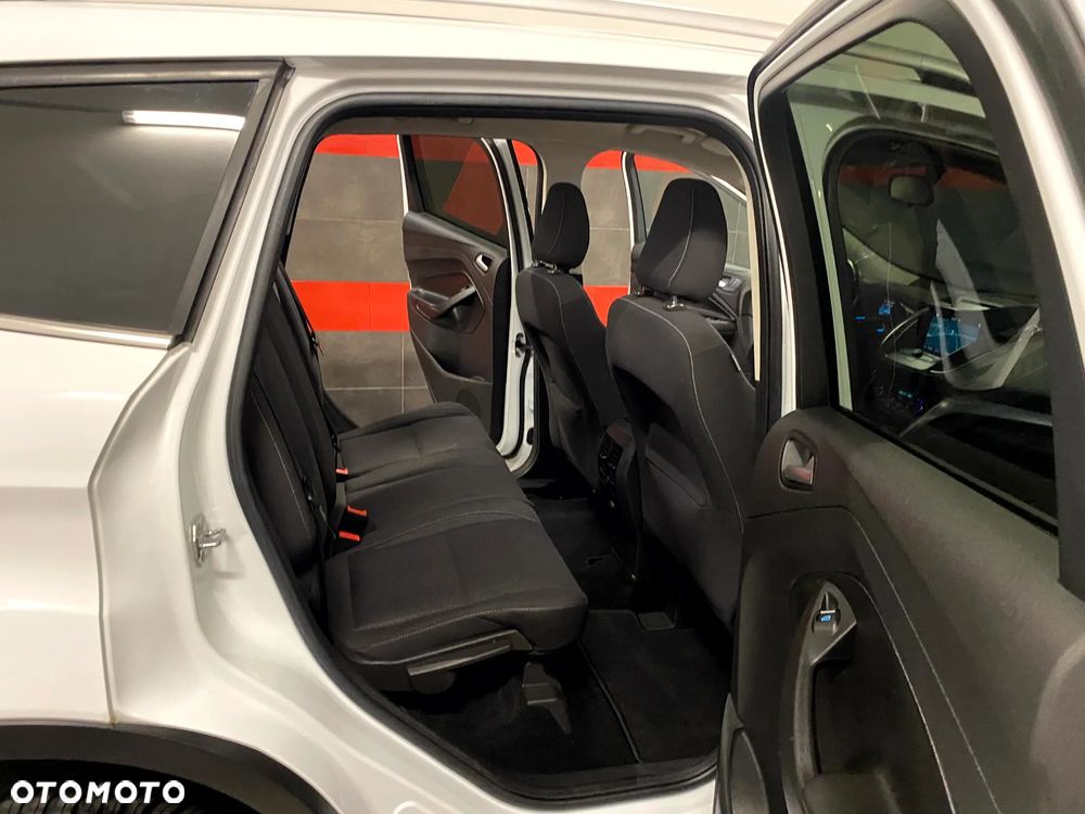 Ford Kuga 1.5 EcoBoost 2x4 Individual - 19