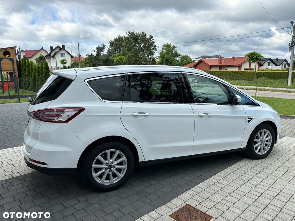Ford S-Max 2.0 TDCi Titanium PowerShift - 6