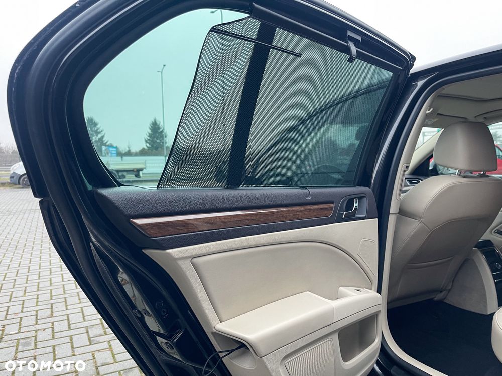Skoda Superb 2.0 TSI L&K DSG - 16