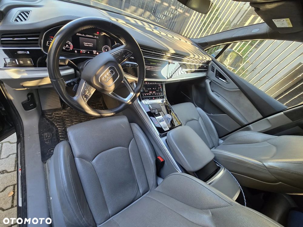 Audi Q7 - 3