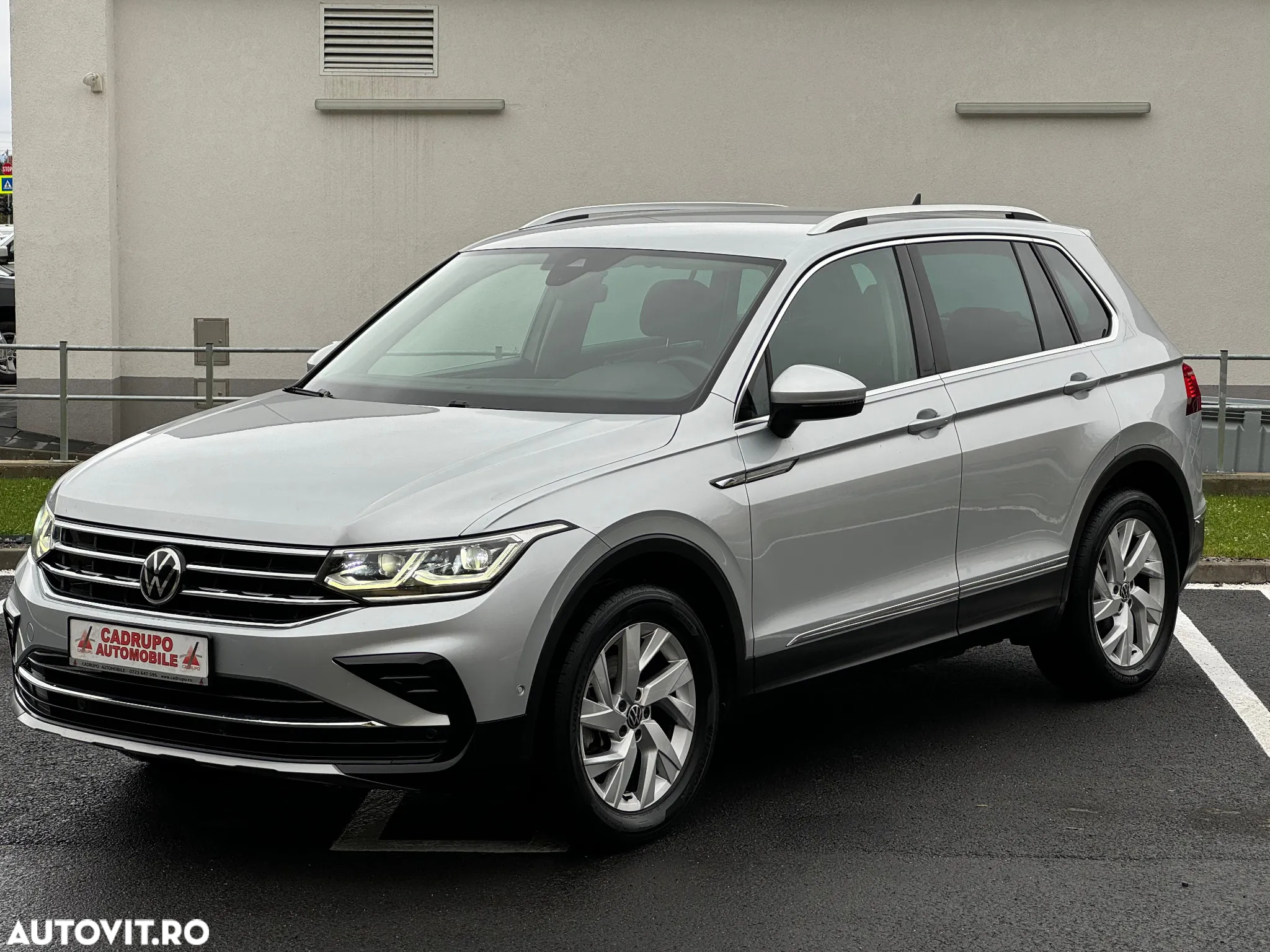 Volkswagen Tiguan 2.0 TDI SCR 4MOTION DSG Elegance - 2