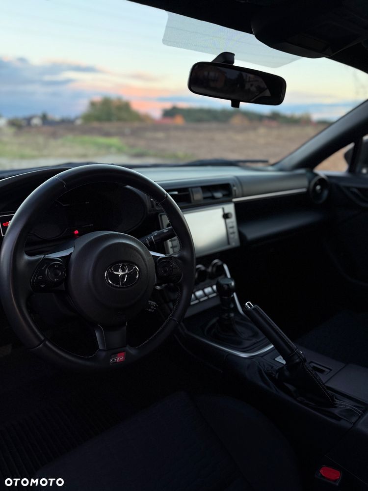 Toyota GR86 - 23
