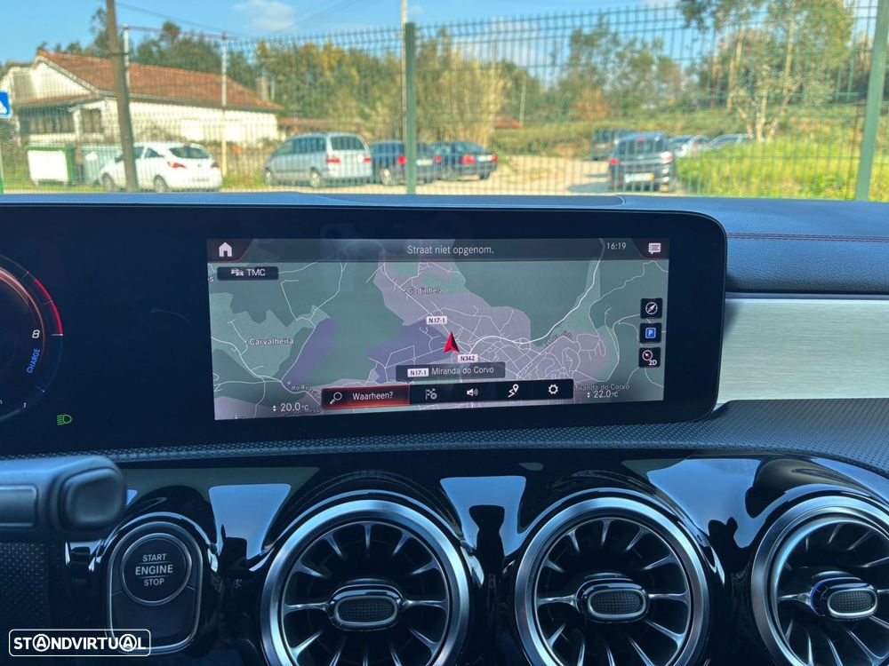 Mercedes-Benz CLA 250 - 14