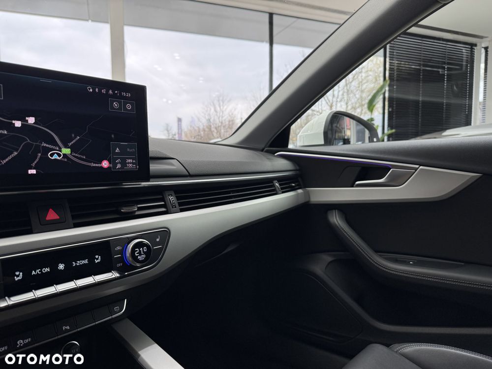 Audi A4 Limousine - 27