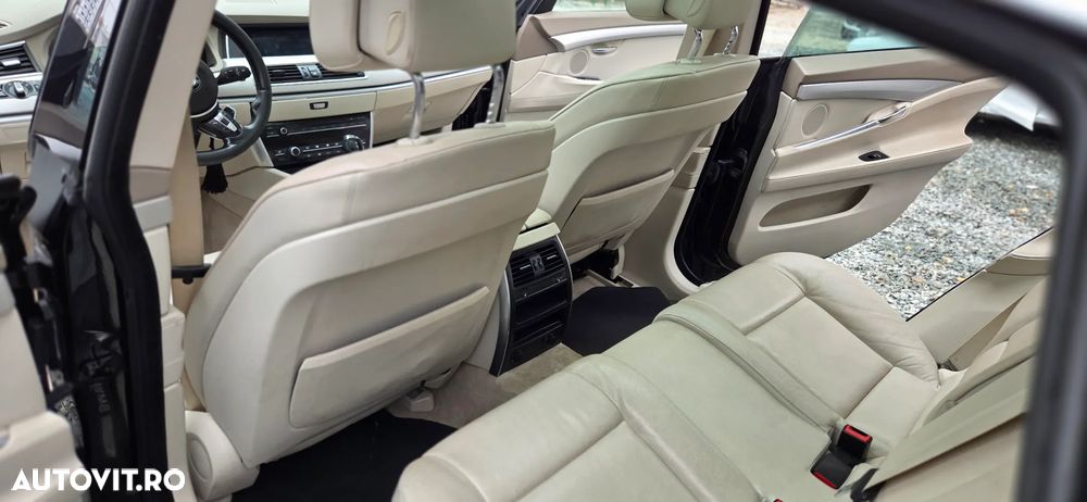 BMW Seria 5 530d - 15