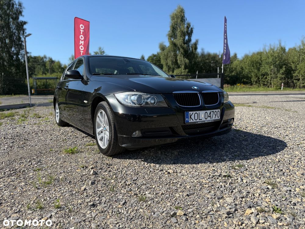 BMW Seria 3 318i - 2