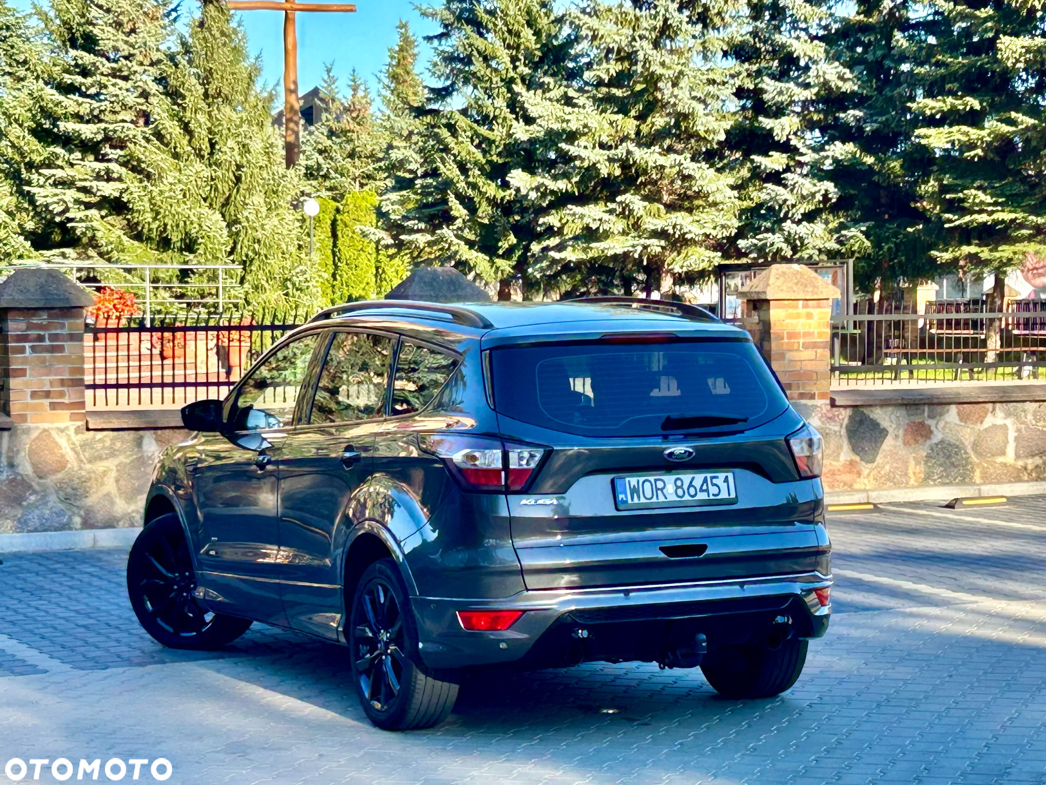 Ford Kuga 2.0 TDCi 4x4 ST-Line - 23