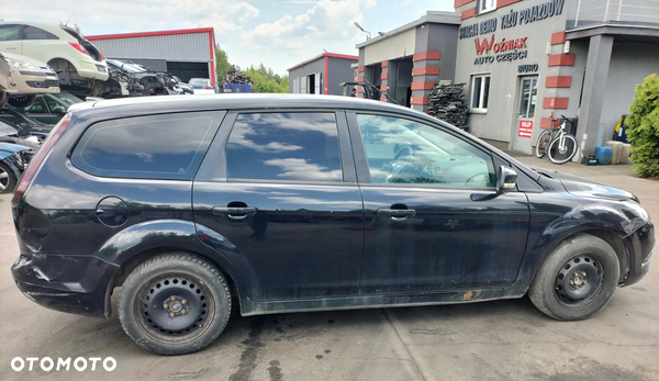 DRZWI PRAWE TYŁ FORD FOCUS MK2 LIFT KOMBI KOD LAK. F3